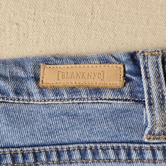 Blank NYC Women's Jeans Size‎ 27 Distressed Denim with Stylish Tears - Picture 14 of 16